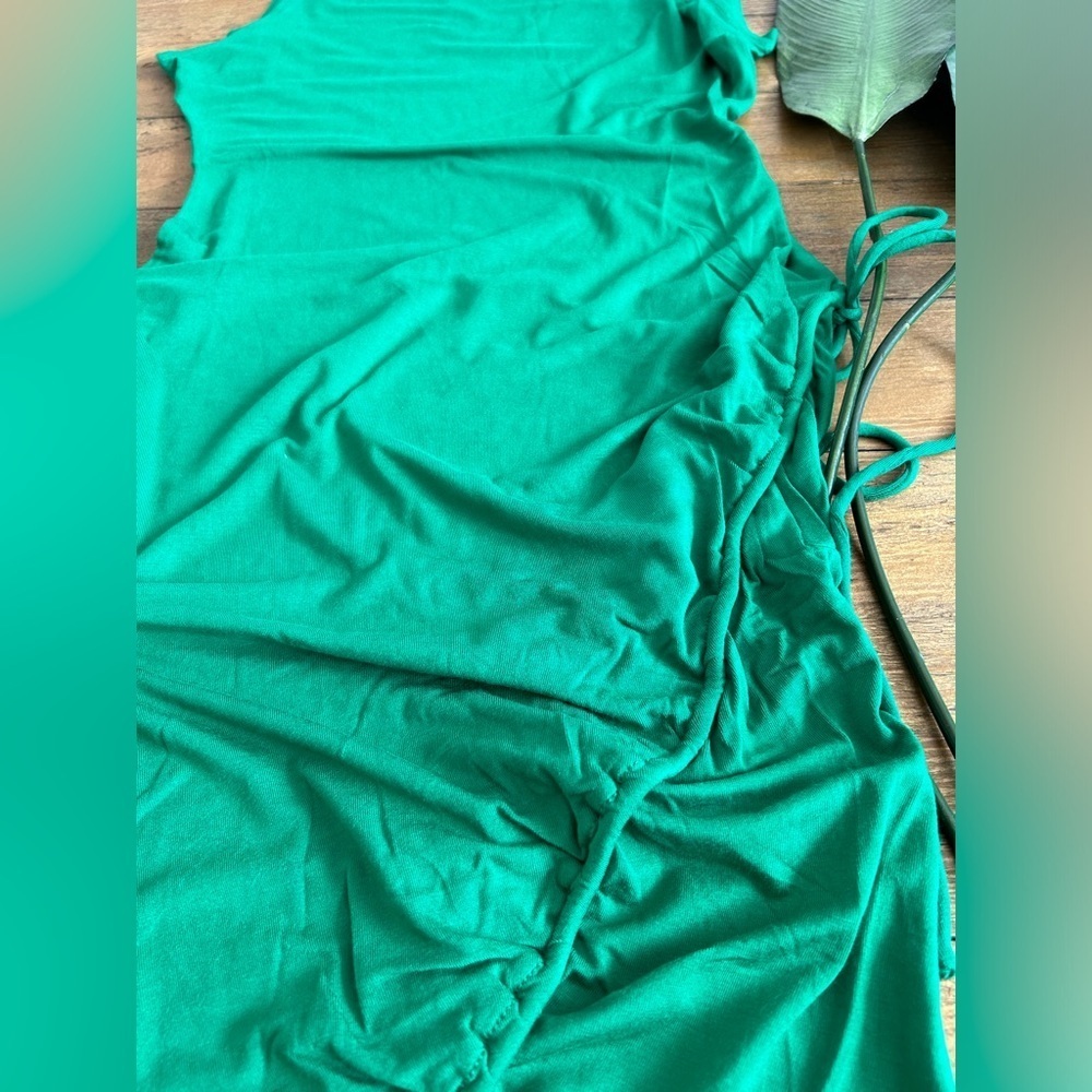 SUGARLIPS green bodycon dress - Picture 6 of 9
